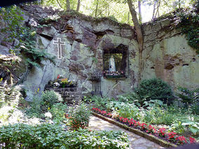 Die Fatima Grotte in Naumburg (Foto: Karl-Franz Thiede)